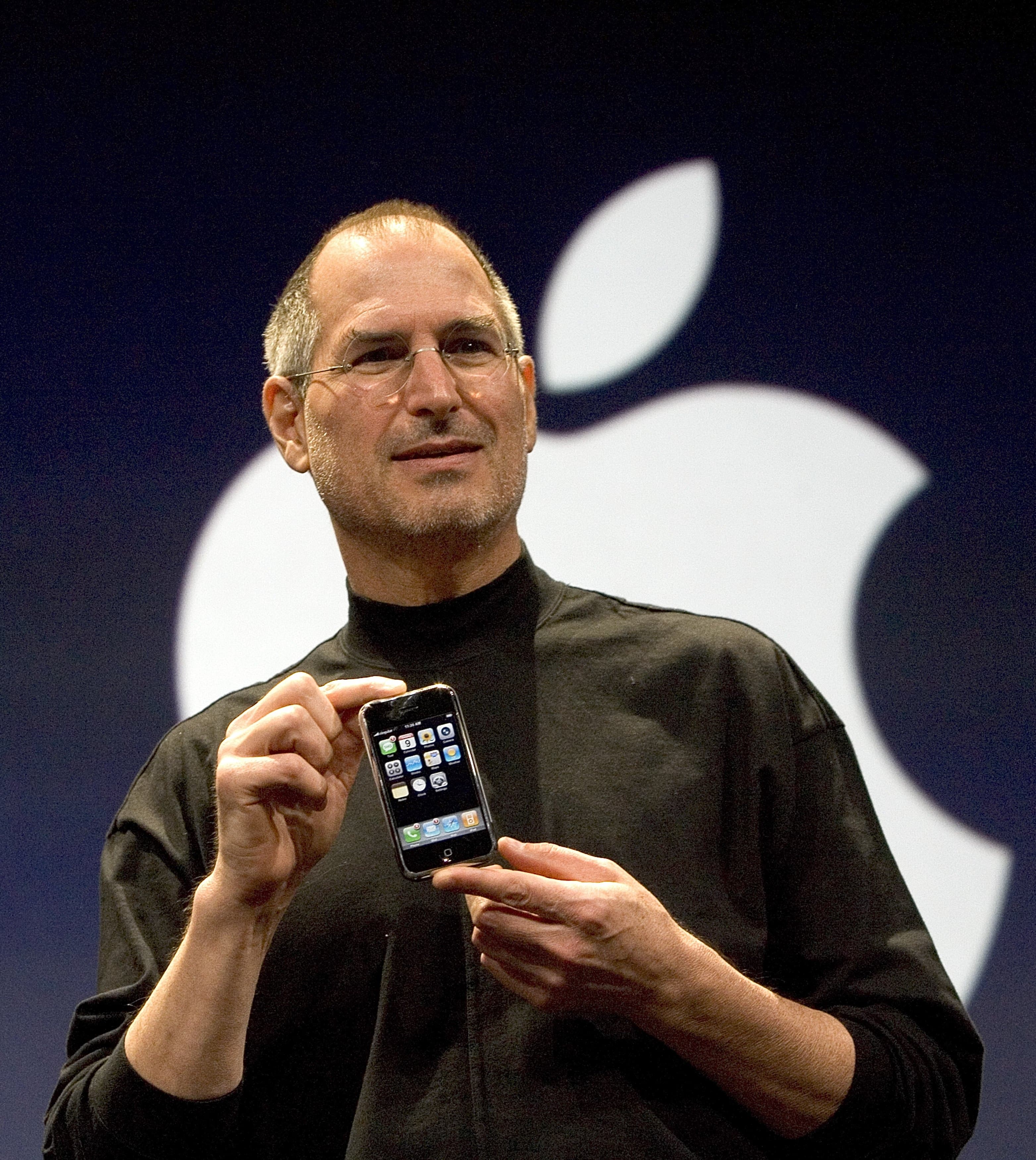 Apple Launches the iPhone